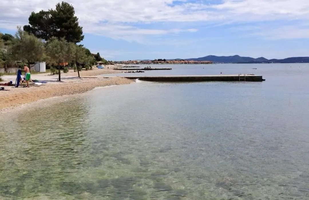 Apartman Toni Bibinje Сasa de vacaciones